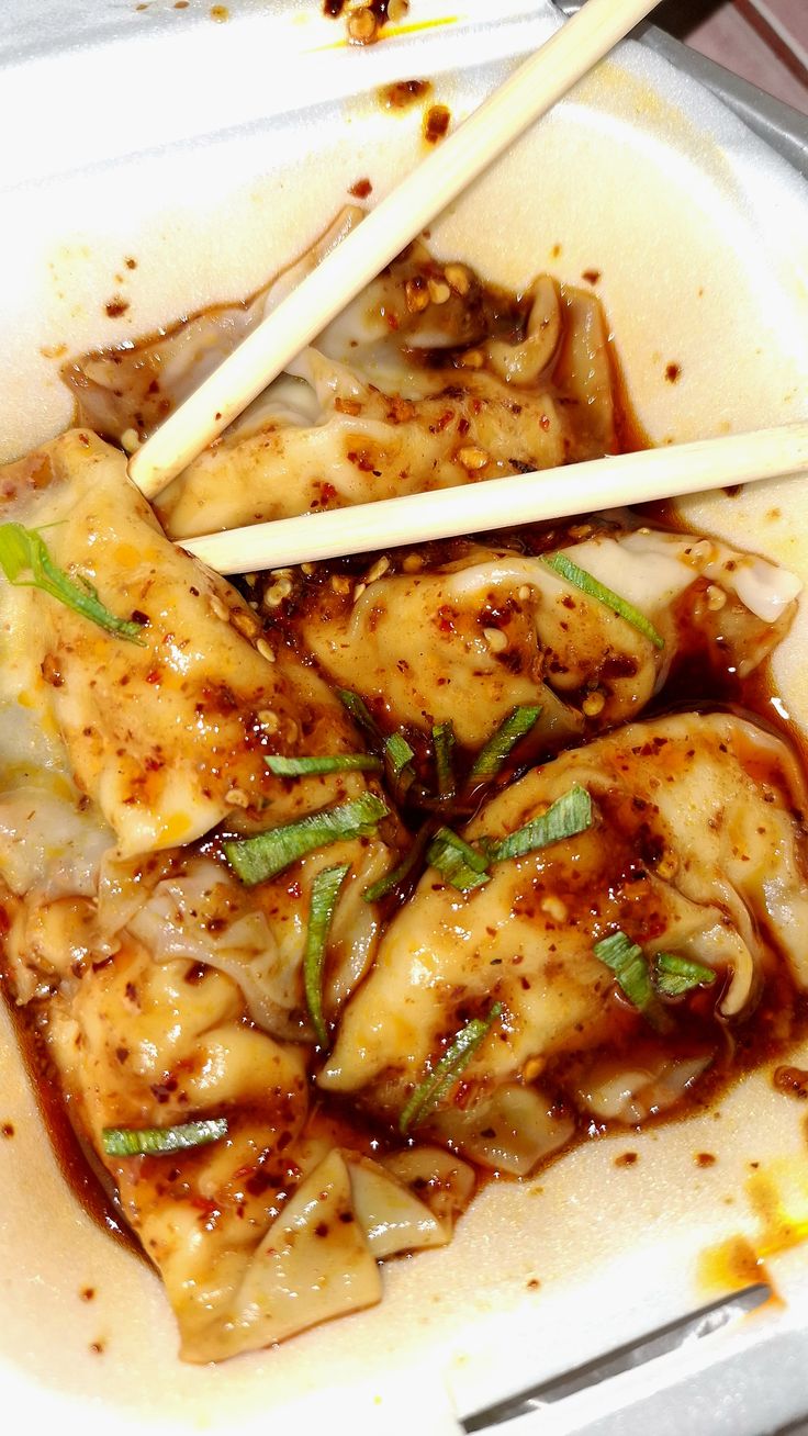 Pangsit Chili Oil